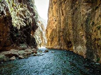 آبشار تنگ واشی در فیروزکوه