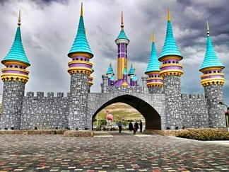 دهکده ساحلی چی چست ارومیه