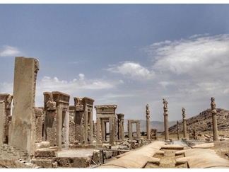 تخت جمشید (پرسپولیس)