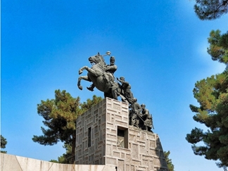 آرامگاه نادرشاه افشار