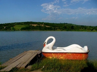 دریاچه مصنوعی آب بندان