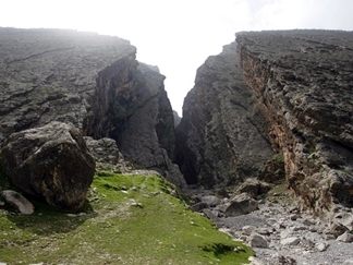 تنگه بهرام چوبین ایلام