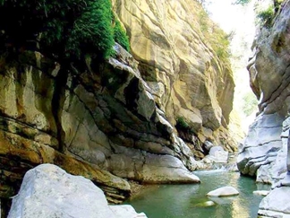 دره رودخانه ای چاکرود