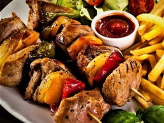 شیش کباب غذای محلی کردستان