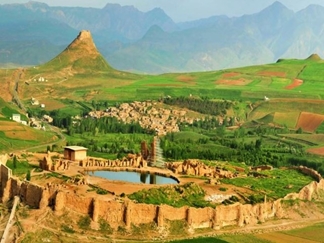 دریاچه تخت سلیمان تکاب