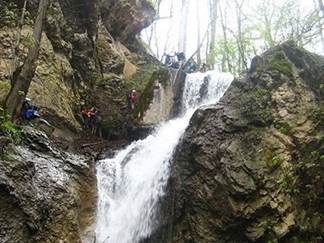 دره ارگت نزدیک کیاسر ساری