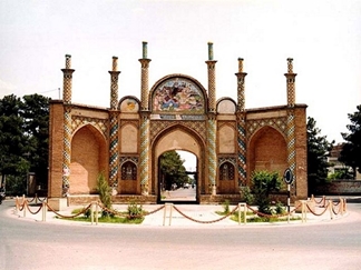 دروازه ارگ سمنان