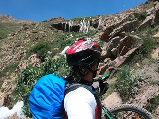 طبیعتگردی از فشم تا سیسنگان