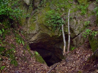 غار خون فوشه