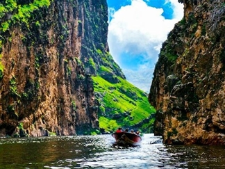 تنگه کافرین در ایلام