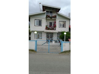 اجاره واحد لب ساحل تالش