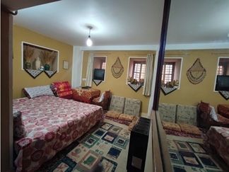 اجاره سوئیت سنتی در ابیانه