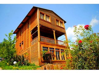 اجاره کلبه چوبی جنگلی رامسر