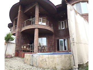 ویلا بااستخر در کلارآباد