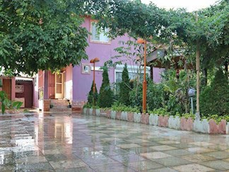 رزرو ویلا استخردار محموداباد