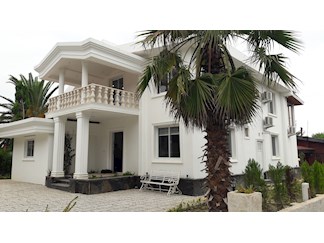 اجاره ویلا در رویان استخردار