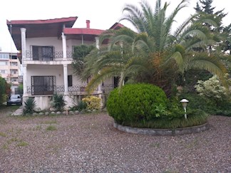 اجاره ویلا چسبیده به ساحل