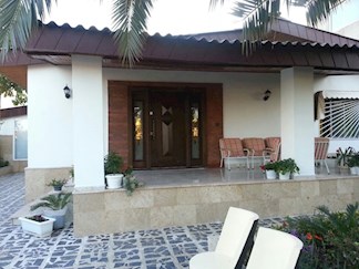 اجاره ویلا استخردار متل قو