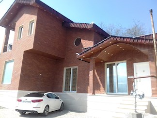 ویلا استخردار در متل قو