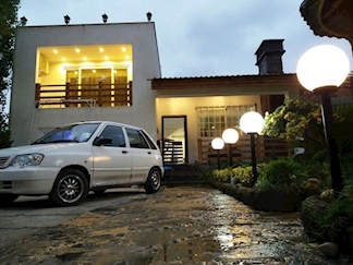 ویلای استخردار نزدیک ساحل