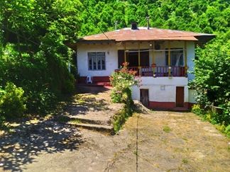 اجاره خانه سنتی جنگلی در رامسر