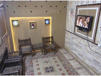 اجاره اقامتگاه سنتی در میبد یزد