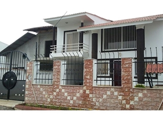 اجاره ویلای استخردار ساحلی