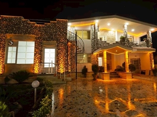 اجاره ویلای استخردار با جکوزی