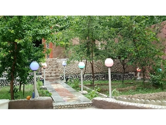 اجاره ویلا استخردار نزدیک باغ بهادران