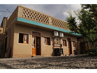 اقامتگاه سنتی سرای جواهر