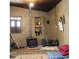 اقامتگاه بومگردی عاروس ویشه