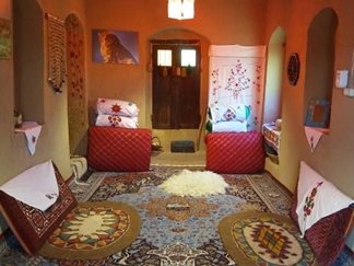 اقامتگاه بومگردی قلعه امیرخان