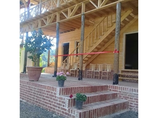 اقامتگاه سنتی آهیل