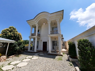 ویلا استخردار با ویوی تله کابین رامسر