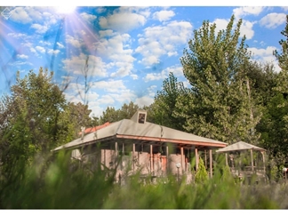 اقامتگاه بوم‌گردی گیلان‌ تاج کلبه 1