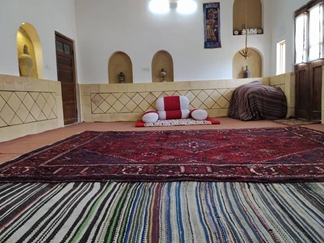 اقامتگاه سنتی آرامش برزک