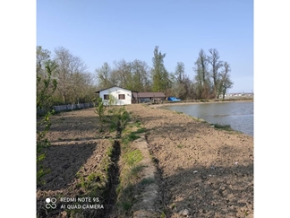 خانه ویلایی در نور نزدیک دریاچه