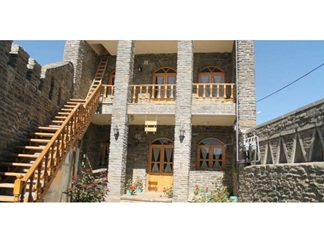 اقامتگاه بومگردی ورکانه