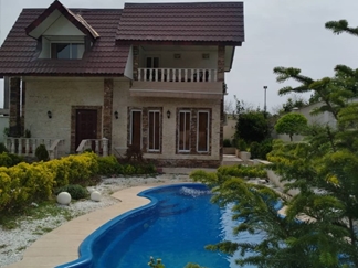 اجاره ویلا با استخر روباز در شیرود