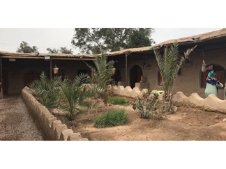 اقامتگاه بوم گردی مُضیف