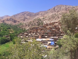 اقامتگاه بومگردی سرآقا سید