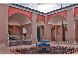 اقامتگاه بومگردی باغ کوشک