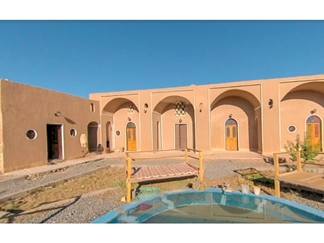 اقامتگاه بوم گردی لیلاز