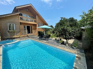 اجاره ویلا چوبی استخردار در رامسر