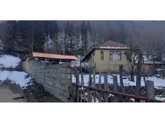 اقامتگاه بوم گردی مرس سی