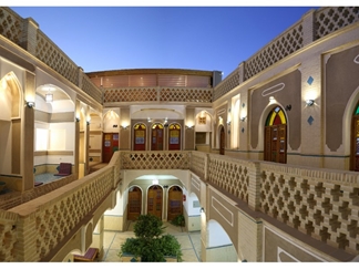 هتل سنتی انار نایین