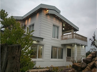 ویلا چالوس با استخر سونا جکوزی