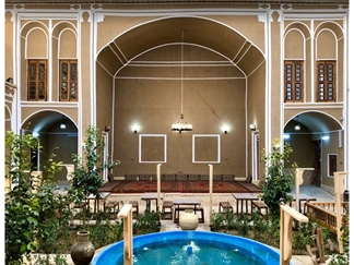 اقامتگاه بومگردی فراز