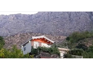 اقامتگاه بوم گردی نگین هورامان