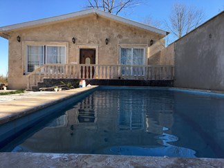 ویلا با استخر روباز نزدیک خمام